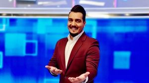 Bursucu, noul prezentator al matinalului “Dimineața cu noi”, de la Kanal D