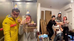 Vlad Gherman a împlinit astăzi 29 de ani! Ce surpriză i-a făcut Oana Moșneagu în miez de noapte