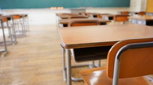Un elev de clasa a VI-a a fost bătut cu bestialitate de un profesor, în Turda! Ce a declarat conducerea instituției după incident