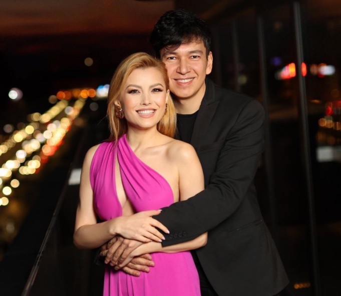 Elena Gheorghe și soțul ei, plan ca doi îndrăgostiți!