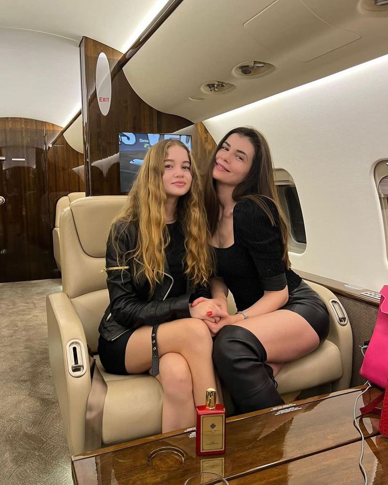 Irina Colmbeanu și mama ei