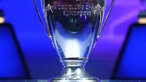 Forul suprem al fotbalului european ia în considerare mutarea finalei Champions League din Sankt Petersburg, pe fondul tensiunilor dintre Rusia și Ucraina