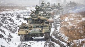 Rusia, la un pas de a ataca Ucraina! Vladimir Putin poate trimite oricând trupele în Donbas