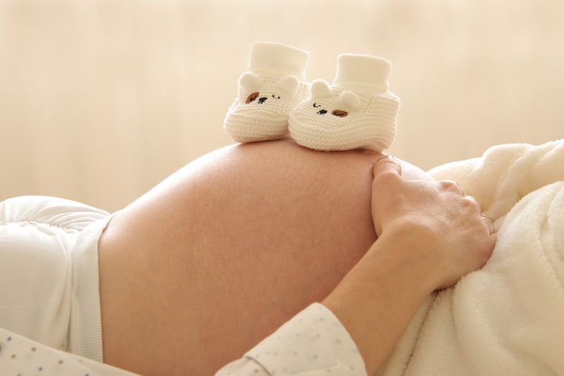 Retenția de apă te împiedică să slăbești. Cele mai eficiente metode care îți reduc talia cu câțiva centimetri