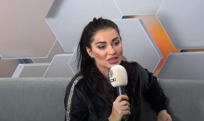 Cum s-a schimbat viața Elenei Ionescu de când a devenit mamă?