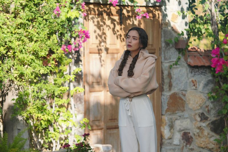 Episod NOU "Fiica Ambasadorului", luni, 28 februarie 2022 Episod NOU "Fiica Ambasadorului", luni, 28 februarie 2022