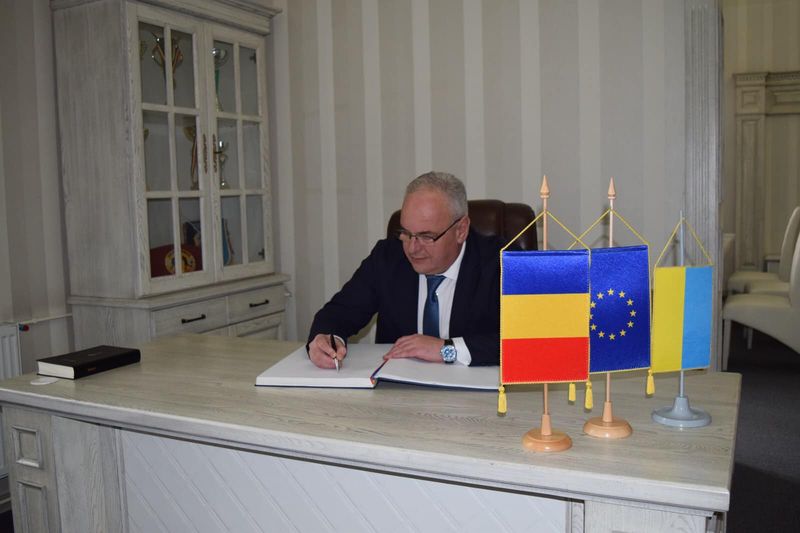 Rohovei Păun, responsabilul cu afacerile Ucrainei în România, a vorbit în exclusivitate pentru WOWbiz.ro despre șansele de reușită a negocierilor de pace dintre Ucraina și Rusia, de la granița cu Belarus