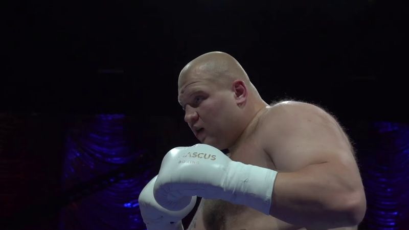  Boxerul Cristian Ciocan spune povestea înduioșătoare a prietenilor care au rămas blocați în Ucraina