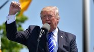 Donald Trump l-a amenințat pe Vladimir Putin că va ataca Moscova, dacă invadează Ucraina