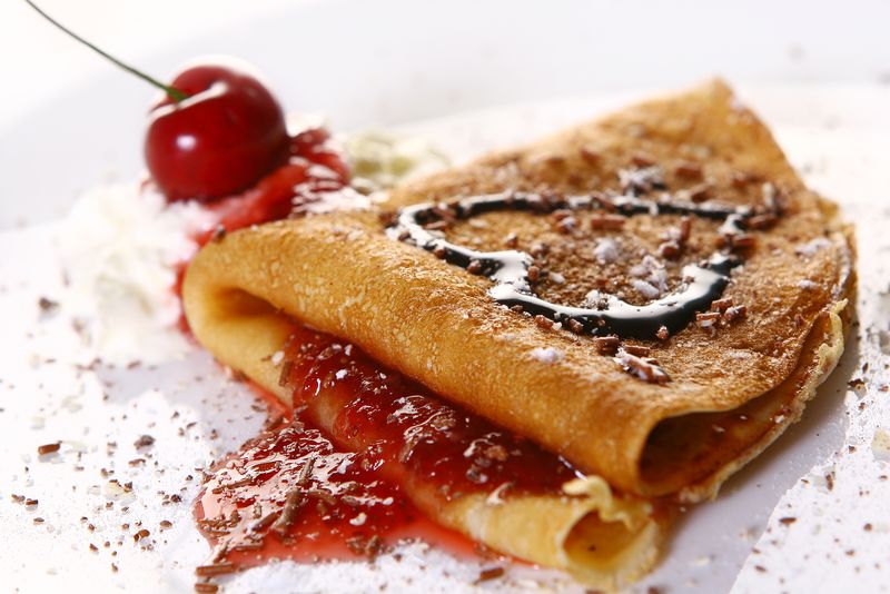 5 rețete de clătite de post. Sunt delicioase si ușor de preparat 5 rețete de clătite de post. Sunt delicioase si ușor de preparat