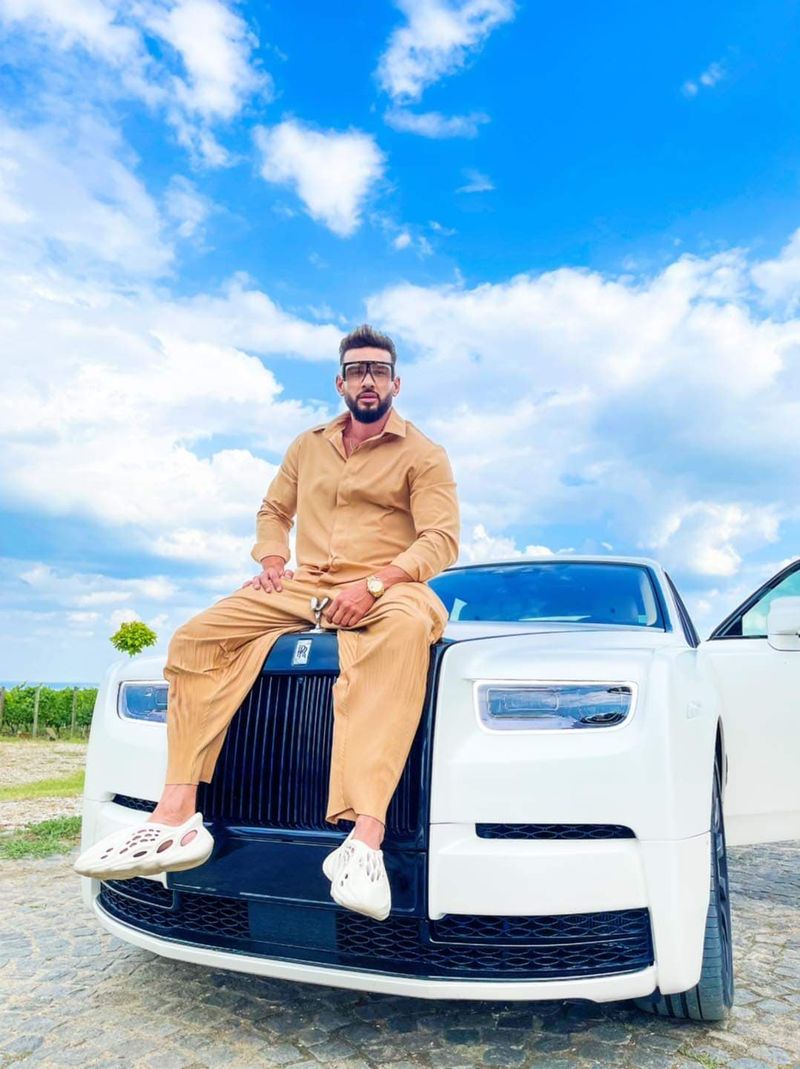 Dorian Popa, la un pas de a răm&acirc;ne corigent &icirc;n liceu