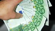 Cum vor arăta banii în 2030 sau de ce expresia „a ține banu' la saltea” va deveni o glumă veche
