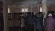 Teatrul Dramatic din Mariupol a fost bombardat de armata rusă! În clădire se adăposteau peste 1.000 de persoane: „Sunt copii însărcinată și copii sub dărâmături”