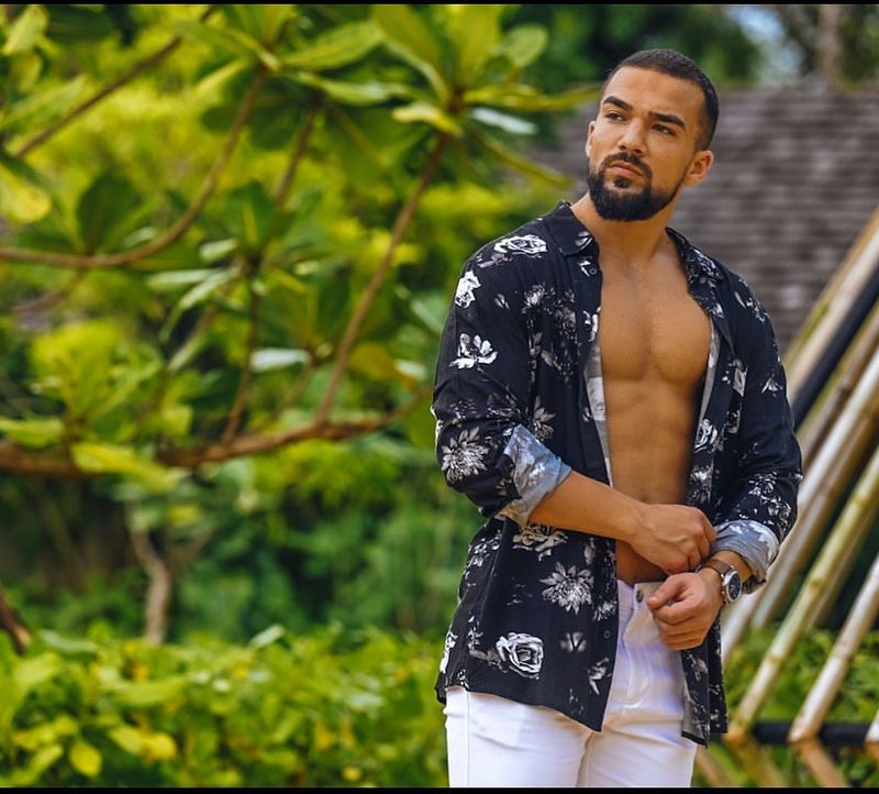 Cristian Grigorescu Insula Iubirii 2022