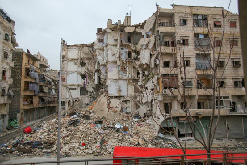  Comparație între războiale lui Putin. Ce strategii s-au observat în conflictele din Cecenia și Siria Merge președintele Rusiei pe același tipar și în războiul din Ucraina