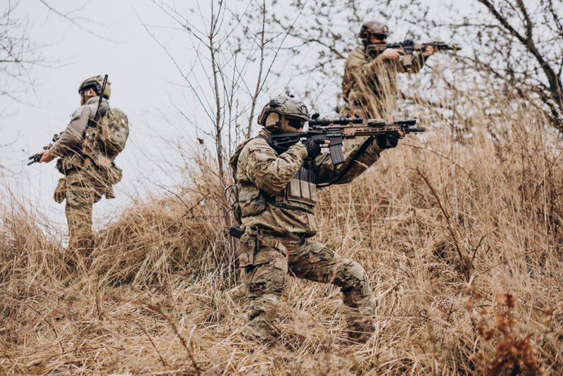 Cum reușesc Forţele pentru Operaţii Speciale ale Ucrainei să umilească armata rusă. Iată cum au fost antrenați militarii ucraineni