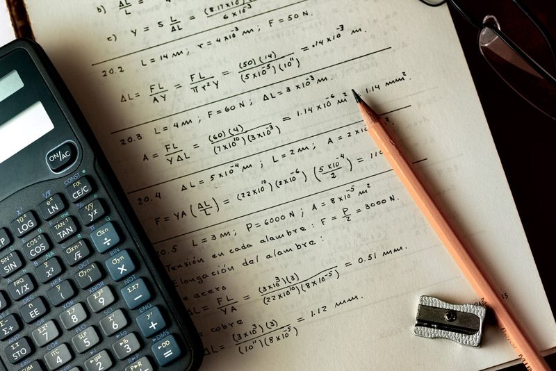 Barem Matematică simulare Bacalaureat 2022. Grila de corectare a subiectelor la matematică la simulare BAC 2022