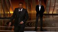 Will Smith și-a ieșit din minți la Gala Premiilor Oscar! L-a pălmuit pe Chris Rock, după ce a făcut o glumă la adresa soției lui „Ține numele ei departe de gura ta” ”