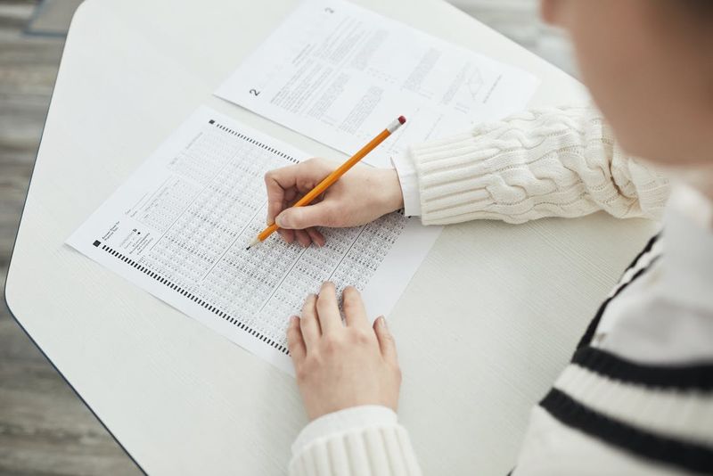 Subiecte simulare proba la alegere BAC 2022, profil uman, edu.ro. Ce subiecte au avut de rezolvat liceeni la Geografie, Filosofie, Logică, Economie, Psihologie sau Sociologie