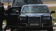 Cum arată mașina lui Vladimir Putin, care rezistă chiar și atacurilor chimice! Bolidul de lux este unic în lume