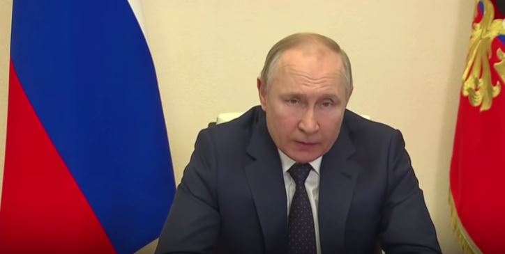 Fostul procuror internațional cere mandat de arestare pe numele lui Vladimir Putin: „Este un criminal”