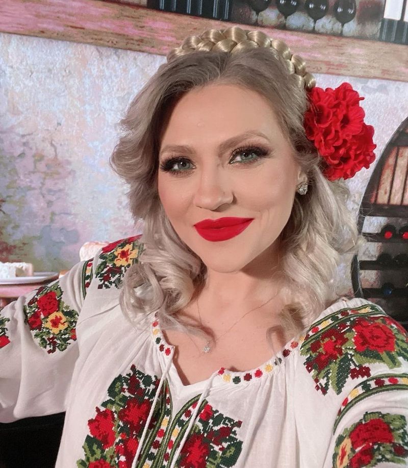 Mirela Vaida, pusă la zid de către fani