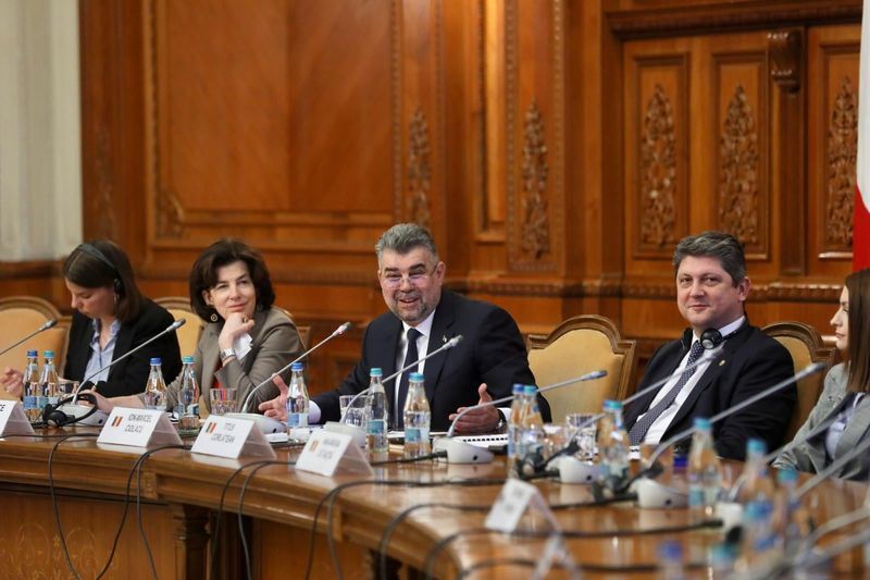 Coaliția de Guvernare stabilește valoarea și bugetul voucherelor pentru alimente de bază! Aurelian Dochia, economist