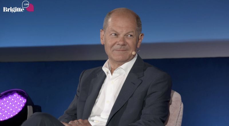 Cancelarul Germaniei, Olaf Scholz Dacă Germania anunță că poate să renunțe mai repede, atunci Europa anunță și ea că renunță complet