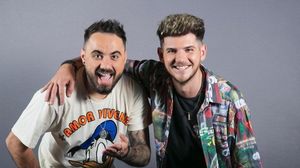 Cine sunt Emi și Cuza de la „Te cunosc de undeva” sezonul 17. Cei doi sunt prieteni din copilărie