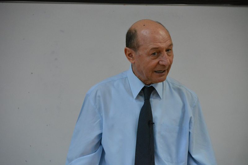 EXCLUSIV | Traian Băsescu lămurește legătura &quot;secretă&quot; cu Bogdan Drăghici, bărbatul care a intrat cu maşina în gardul Ambasadei Rusiei la Bucureşti: „Nu mi-a fost o figură necunoscută”