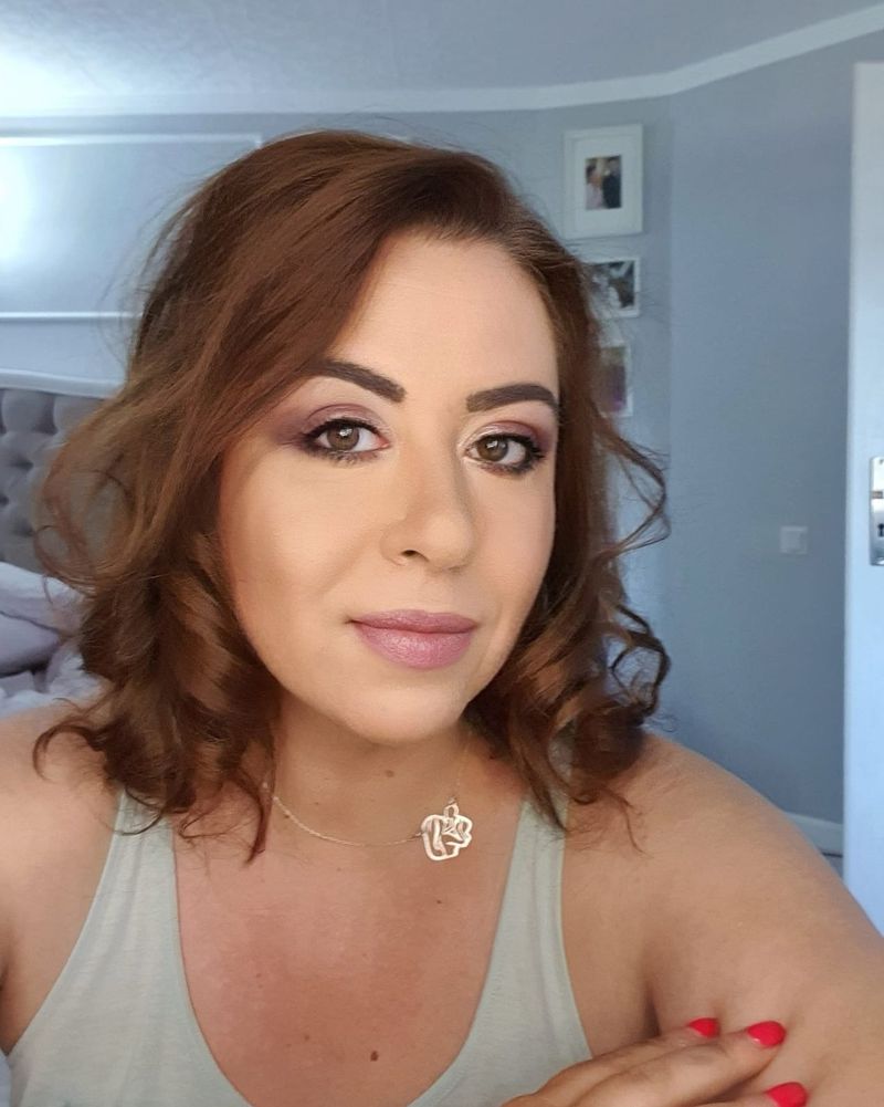 Oana Roman, scoasă din minți în trafic
