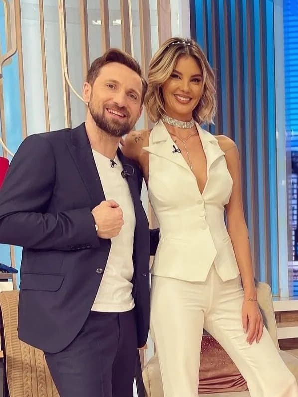 Cum l-a surprins Ramona Olaru pe Dani Oțil, la volan