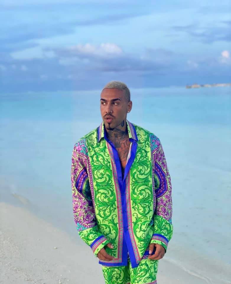 Alex Velea, acuzat că ar fi lăsat o tânără însărcinată