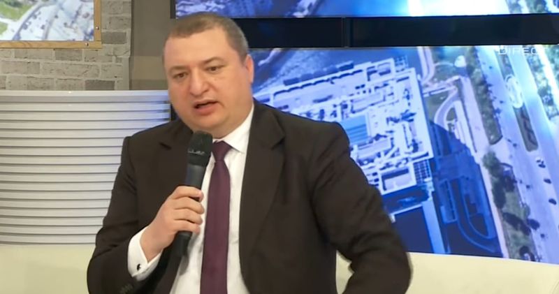 Oleg Burlacu, avocatul Anamariei Prodan Avocatul Anamariei Prodan, despre disputa dintre impresară și Laurențiu Reghecampf