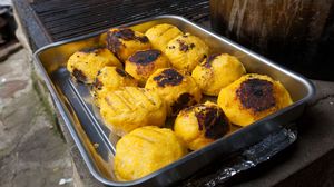 Paște 2022. Bulz la cuptor cu resturi de friptură: rețetă delicioasă după Paște