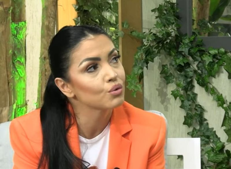 Andreea Mantea și-a învățat fiul să-i facă injecții cu adrenalină