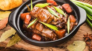 Stufat de miel. Rețeta pentru cel mai bun stufat de miel de Paște 2022  Stufat de miel. Rețeta pentru cel mai bun stufat de miel de Paște 2022