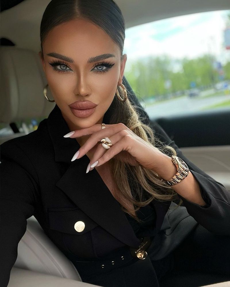 Cum va petrece Bianca Drăgușanu de Paște. Nici nu se apropie de bucătărie &bdquo;Cozonacul vine la pachet cu tot cu cașcaval&rdquo;