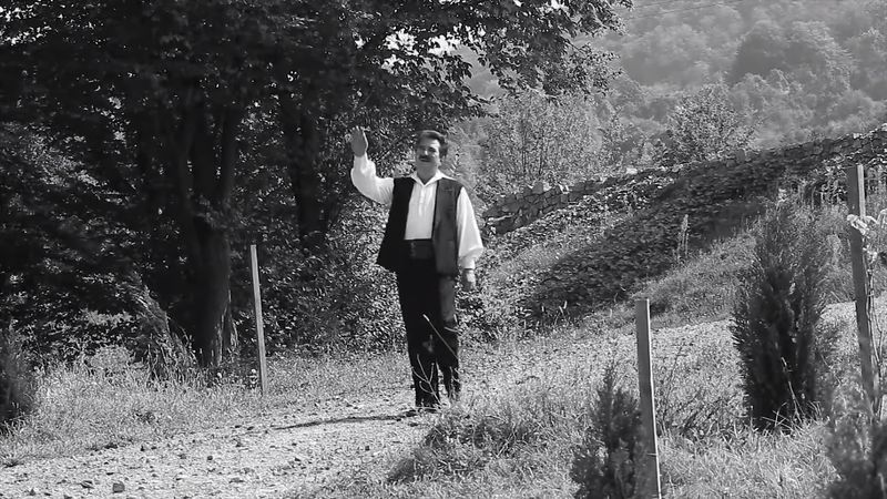 Constantin Enceanu face dezvăluiri emoționante de la filmările pentru piesa dedicată lui Petrică Mîțu Stoian