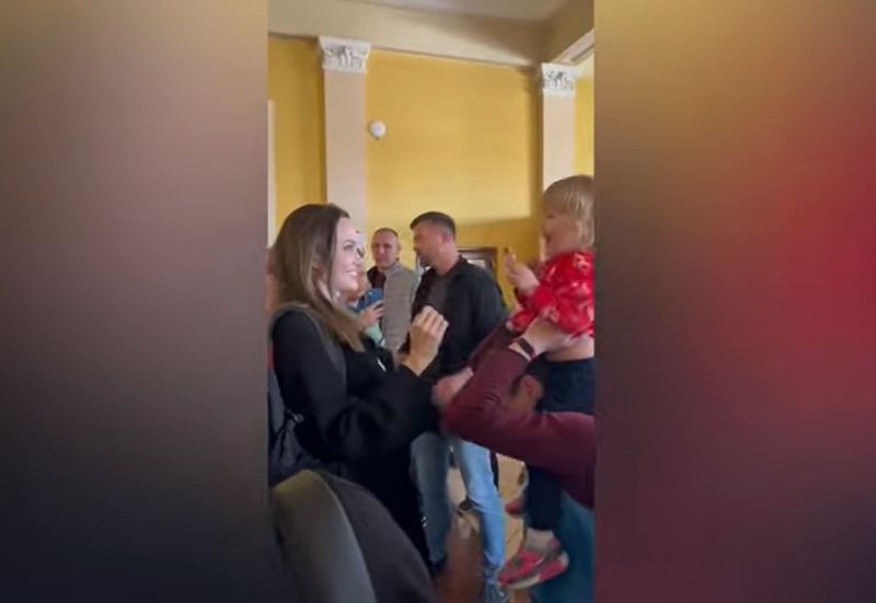 Angelina Jolie a vizitat Ucraina în plin război cu Rusia 