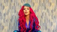 Loredana Groza, mișcări lascive pe o mașină de lux. Artista și-a lăsat fanii mască din nou