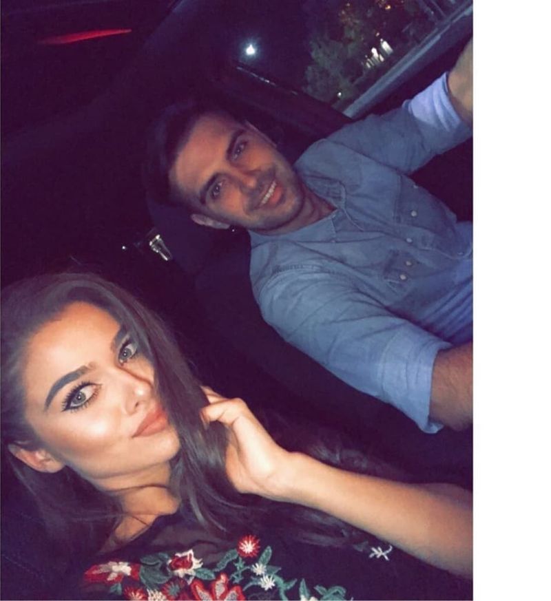 I-ar ierta sau nu Theo Rose infidelitatea iubitului