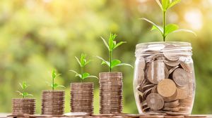 Curs valutar BNR, vineri, 16 mai 2022. Cât costă astăzi un euro