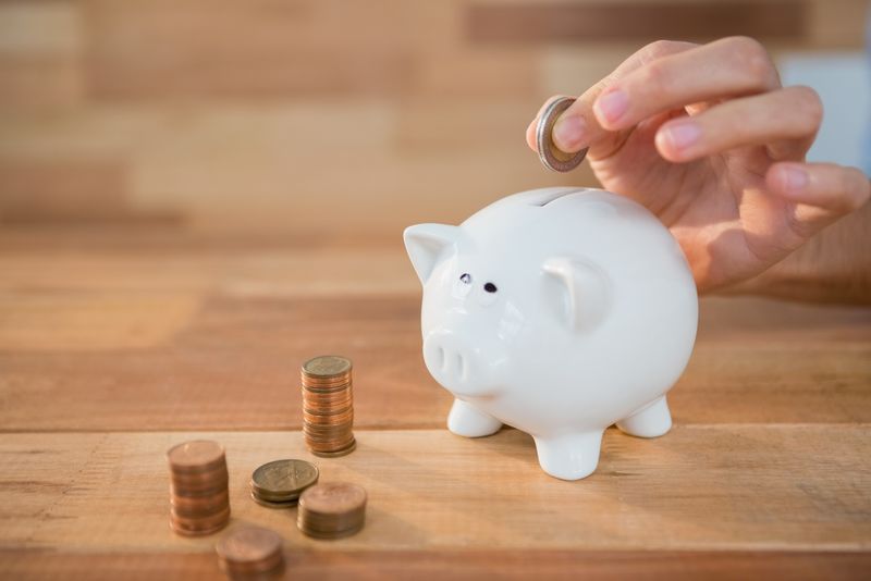 Curs valutar BNR, vineri, 16 mai 2022. Cât costă astăzi un euro