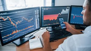 Curs valutar BNR, miercuri, 25 mai 2022. Cât valorează Euro, Dolar, Lira sterlină şi Rubla rusească