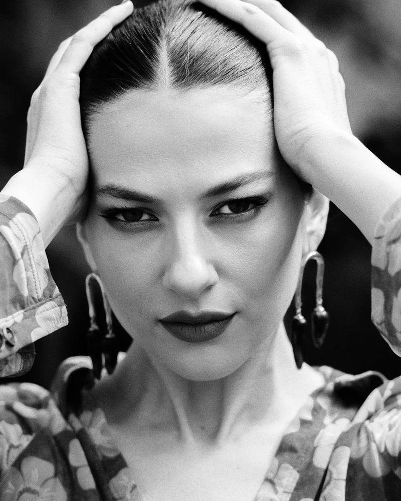 „Ai amintiri urâte cu înfățișarea de atunci” Care este motivul pentru care Lidia Buble a renunțat la blond Artista s-a vopsit șatenă după ce a dispărut din online