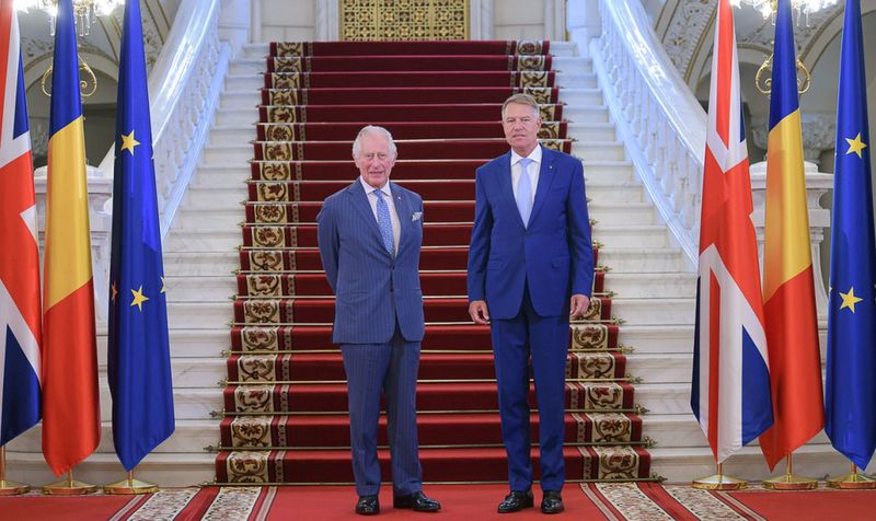 Motivul din spatele vizitei Prințului Charles în România. Cum l-a întâmpinat președintele Klaus Iohannis la Palatul Cotroceni și cu cine se întâlnește moștenitorul coroanei Marii Britanii