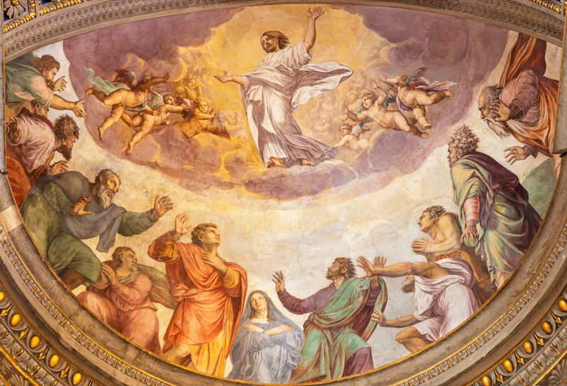 &Icirc;nălţarea Domnului 2022. C&acirc;nd se vopsesc ouăle care se &icirc;mpart pe 2 iunie 2022