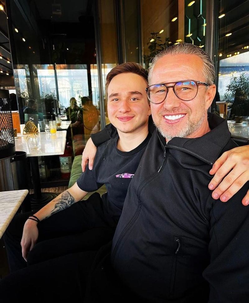 Cum arată fiul cel mare al lui Laurențiu Reghecampf. Luca Reghecampf este &icirc;ntr-o relație cu o fostă gimnastă