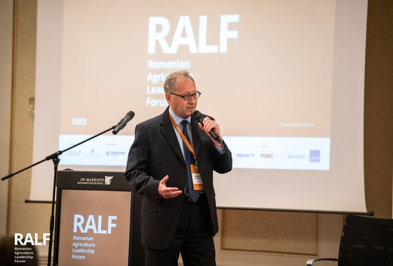  Britanicii fac cel mai mare experiment din lume cu săptăm&acirc;na de lucru de 4 zile. Ce spun specialiștii despre &bdquo;Kurzarbeit&rdquo; &icirc;n Rom&acirc;nia